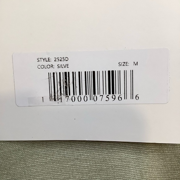 DELUC Silver Metallic Faux Leather Skirt Size M - Picture 13 of 16